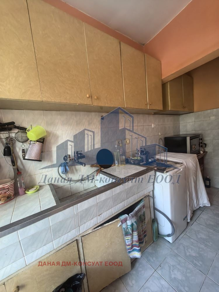 Na prodej  2 ložnice Šumen , Voenno učilište , 75 m2 | 44452342 - obraz [10]