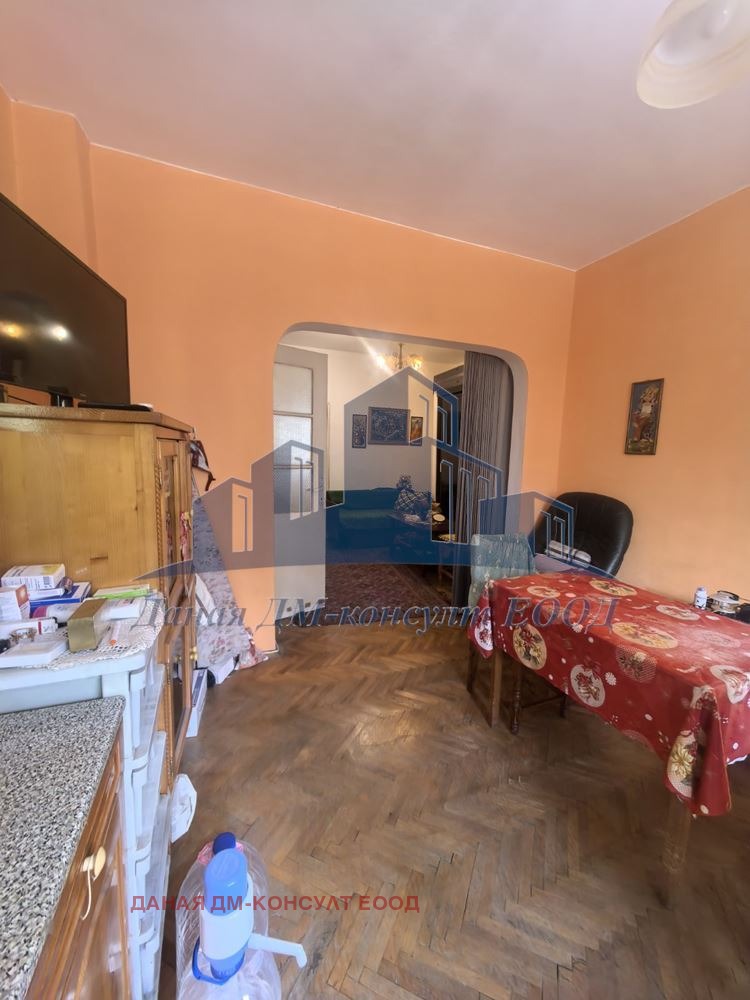 Na prodej  2 ložnice Šumen , Voenno učilište , 75 m2 | 44452342 - obraz [9]
