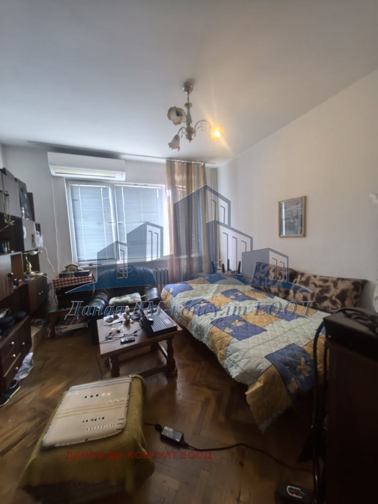 Na prodej  2 ložnice Šumen , Voenno učilište , 75 m2 | 44452342 - obraz [6]