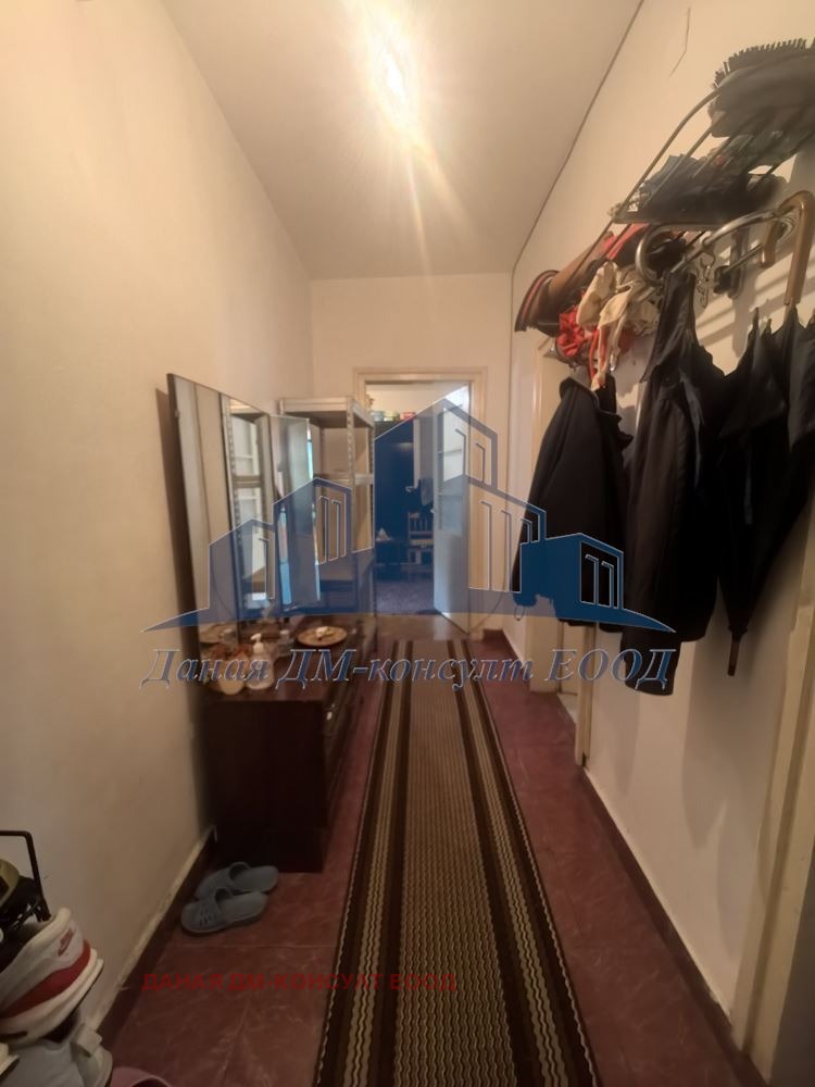 Na prodej  2 ložnice Šumen , Voenno učilište , 75 m2 | 44452342 - obraz [2]