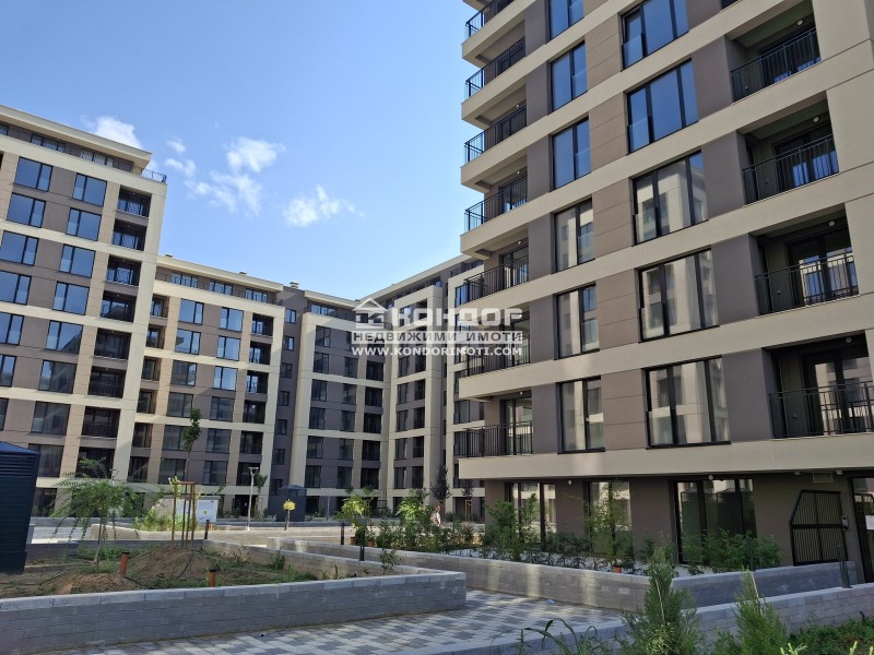 In vendita  2 camere da letto Plovdiv , Trakiia , 97 mq | 15575843