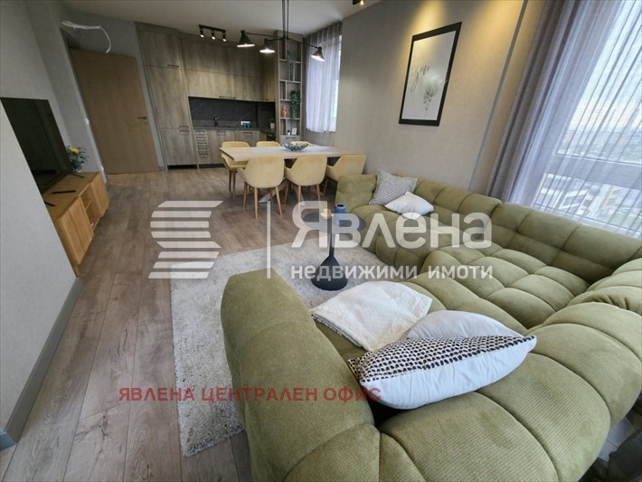 Продава 4-СТАЕН, гр. София, Дружба 2