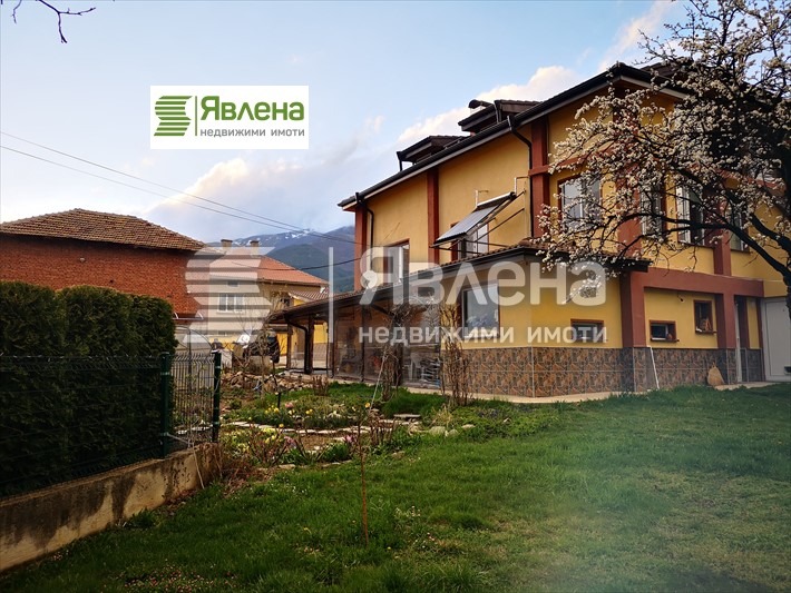 Satılık  Ev bölge Sofia , Anton , 300 metrekare | 39930255 - görüntü [2]