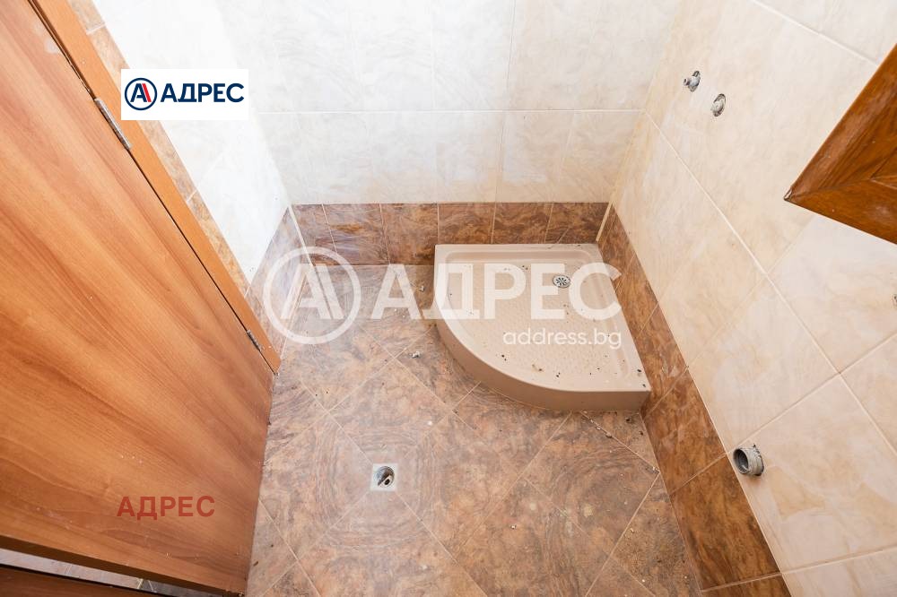 Продава КЪЩА, с. Църква, област Добрич, снимка 7 - Къщи - 54253557