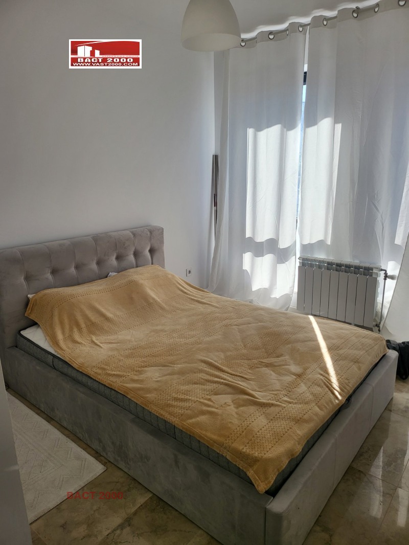 De vânzare  1 dormitor Sofia , Studentsci grad , 56 mp | 27445559 - imagine [3]