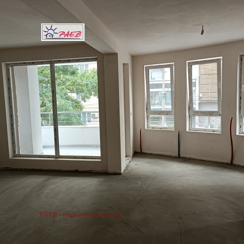 Te koop  2 slaapkamers Ruse , Tsentar , 161 m² | 14554200 - afbeelding [8]