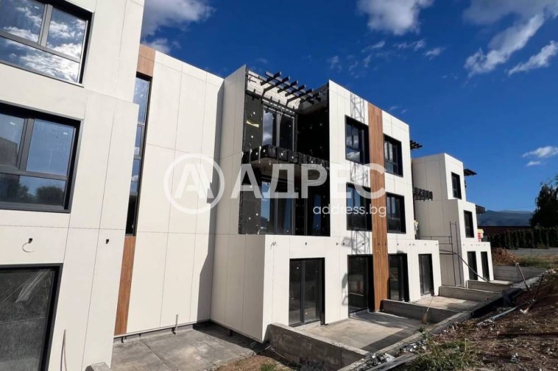 De vânzare  2 dormitoare Sofia , Ivaniane , 132 mp | 50237897 - imagine [4]