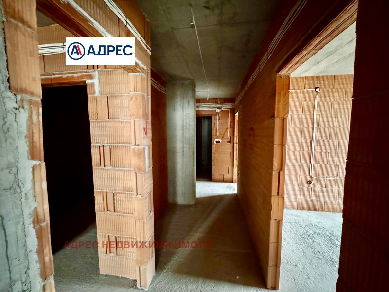 Продава 4-СТАЕН, гр. Стара Загора, Казански, снимка 2 - Апартаменти - 53073775