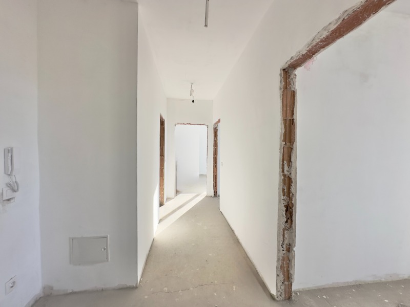 Продава МНОГОСТАЕН, гр. София, Полигона, снимка 11 - Апартаменти - 52535263