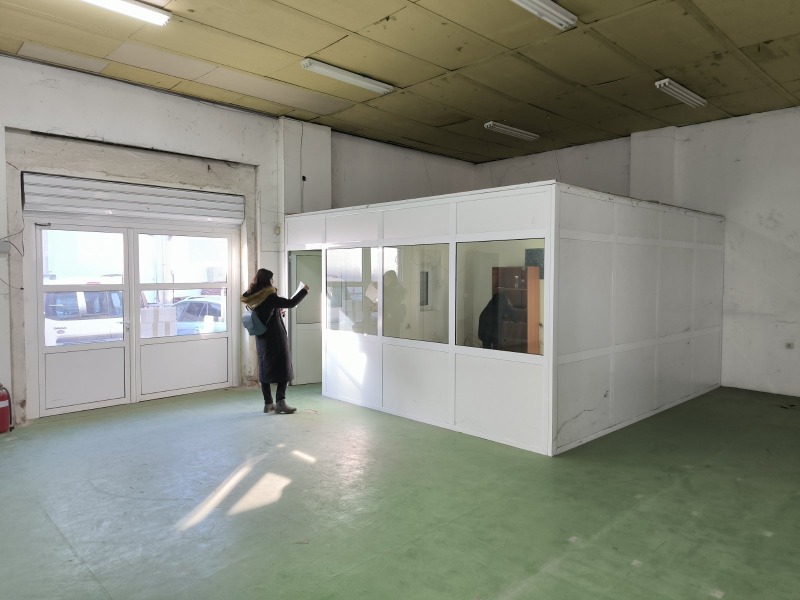Продава СКЛАД, гр. Пловдив, Индустриална зона - Север, снимка 2 - Складове - 53323496