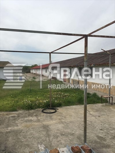 Продава ПРОМ. ПОМЕЩЕНИЕ, с. Чоба, област Пловдив