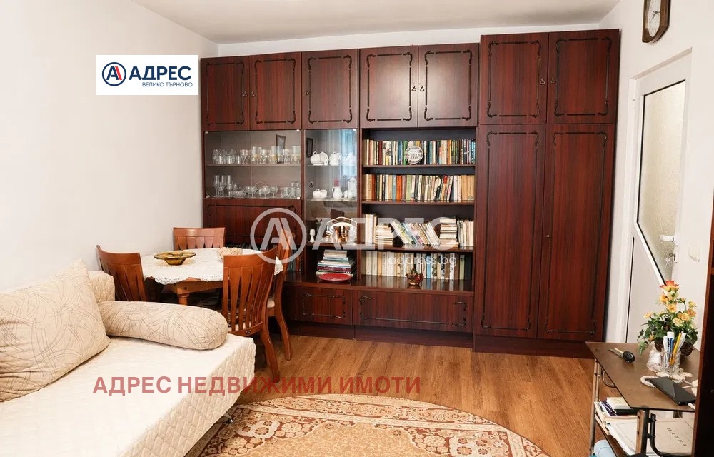 Продава 2-СТАЕН, гр. Велико Търново, Колю Фичето, снимка 2 - Апартаменти - 55395553