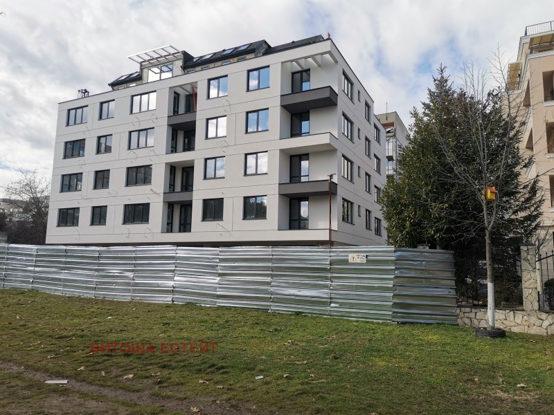 Продава ГАРАЖ в град София, Люлин 2 - 40 кв.м / 70 000 € » 136 908.10 лв., ВИТОША ЕСТЕЙТ