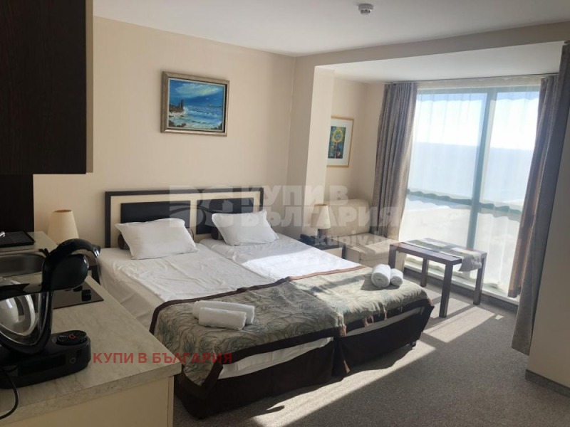 In vendita  Studio Varna , k.k. Zlatni piasatsi , 47 mq | 42485757