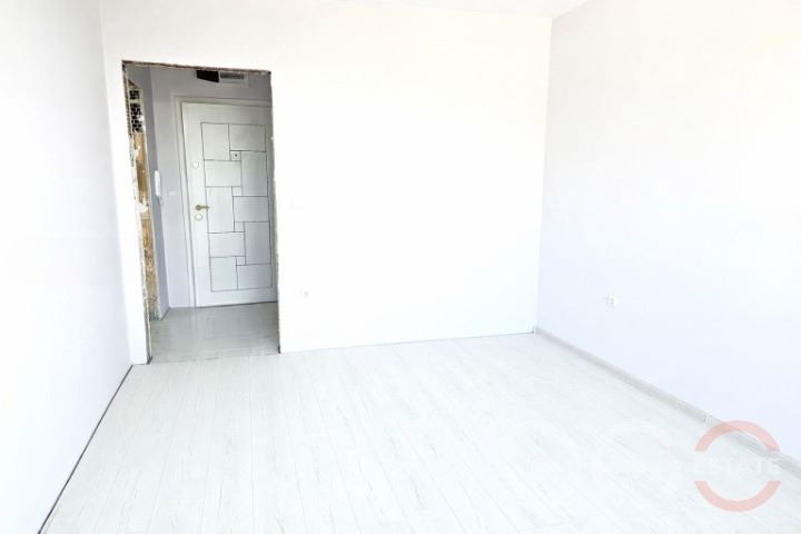 Продава 2-СТАЕН, гр. Варна, Левски 2