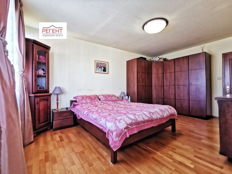 Продава  3-стаен град Варна , Център , 105 кв.м | 22620083 - изображение [8]