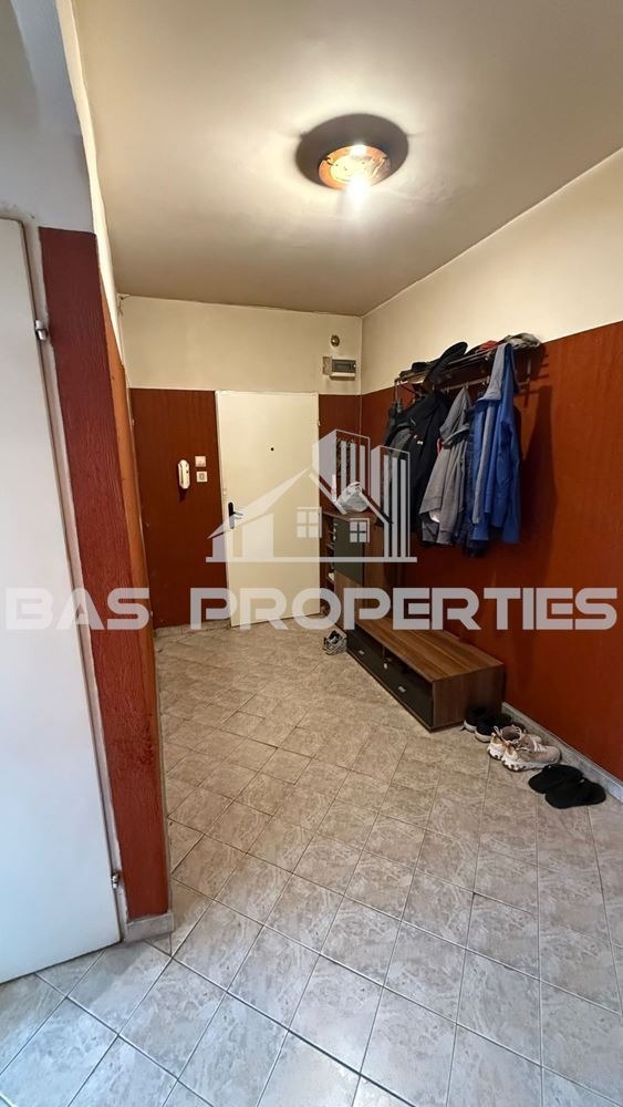Продава 4-СТАЕН, гр. София, Обеля 2, снимка 16 - Апартаменти - 56084845