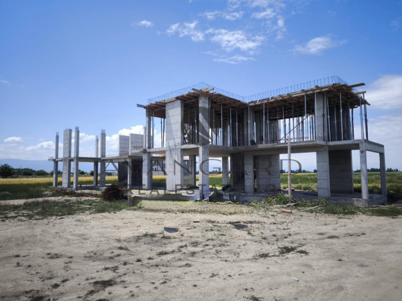 Till salu  Hus region Plovdiv , Voivodinovo , 212 kvm | 59807599 - bild [2]