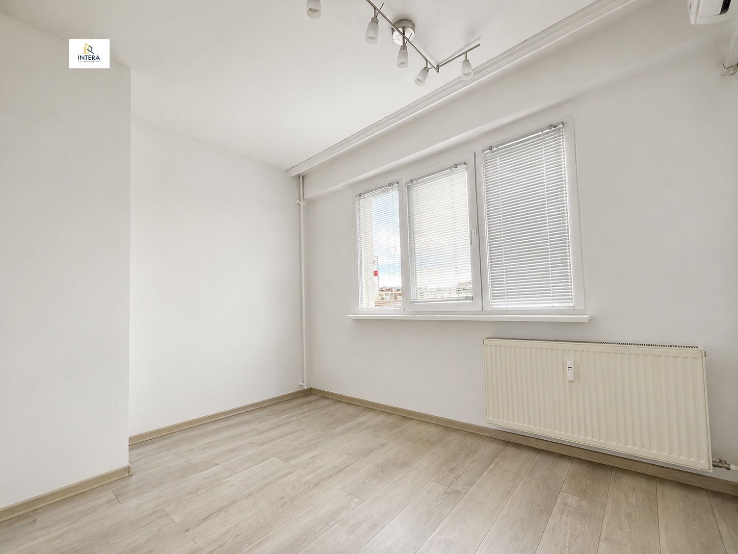 Продава 2-СТАЕН, гр. София, Дружба 1, снимка 8 - Апартаменти - 55463479