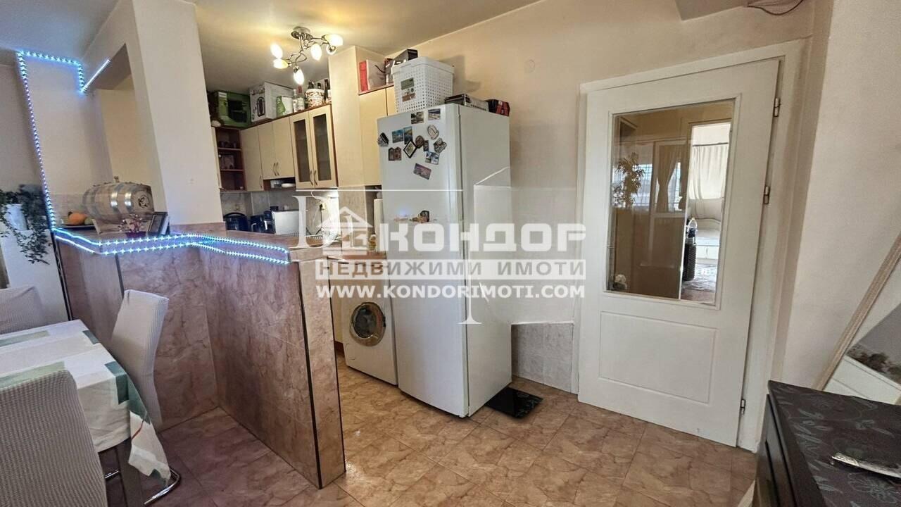 Продава 3-СТАЕН, гр. Пловдив, Център, снимка 4 - Апартаменти - 54050212