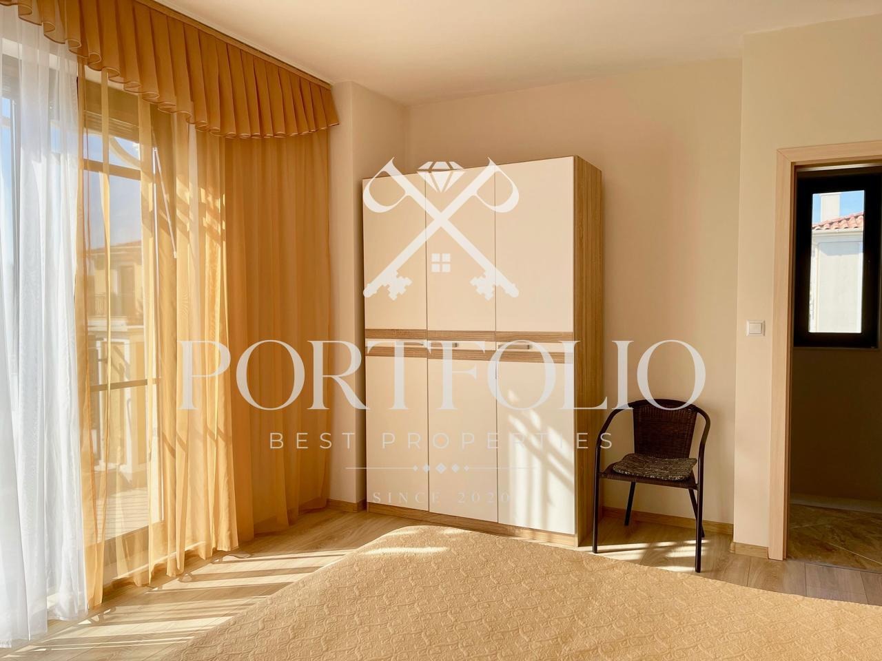 Продава КЪЩА, гр. Бургас, Сарафово, снимка 11 - Къщи - 53603713