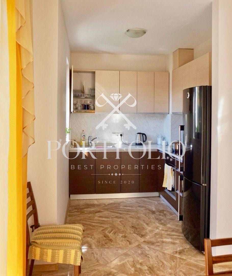 Продава КЪЩА, гр. Бургас, Сарафово, снимка 2 - Къщи - 53603713