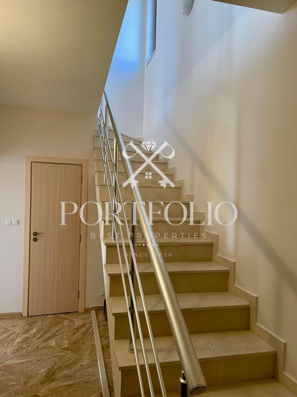 Продава КЪЩА, гр. Бургас, Сарафово, снимка 7 - Къщи - 53603713