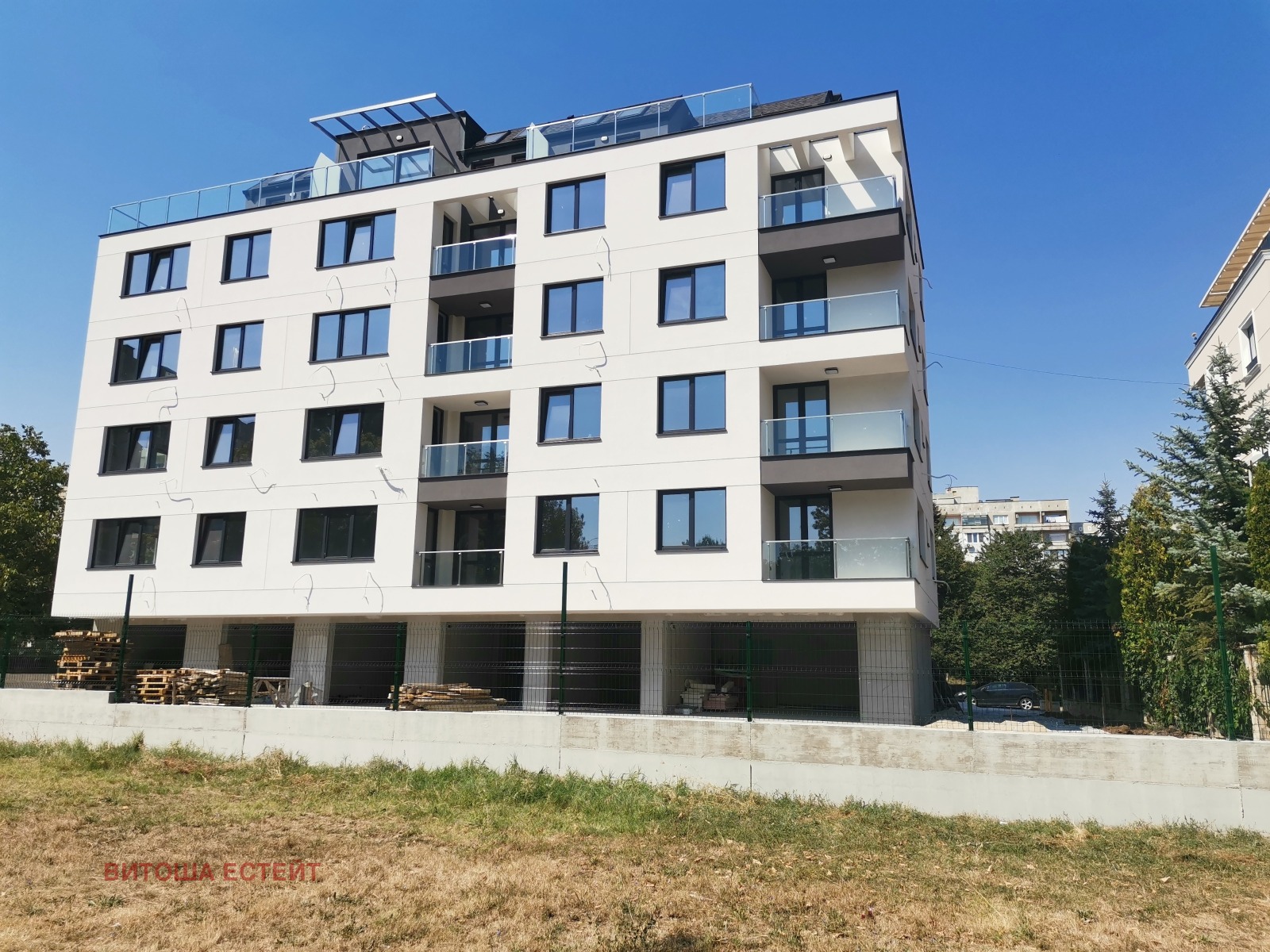 Продава ГАРАЖ, ПАРКОМЯСТО, гр. София, Люлин 2, снимка 6 - Гаражи и паркоместа - 54037743
