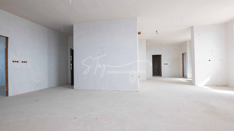 Продава 3-СТАЕН, гр. Бургас, област Бургас, снимка 2 - Апартаменти - 51246598