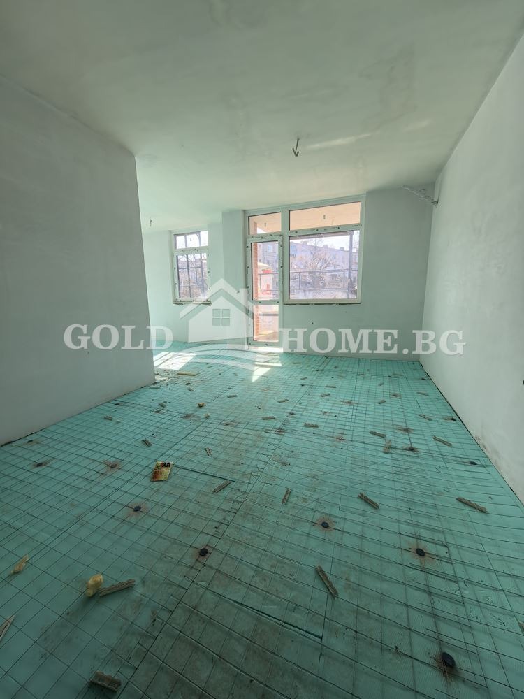 Продава 3-СТАЕН, гр. Пловдив, Кючук Париж, снимка 2 - Апартаменти - 55941882