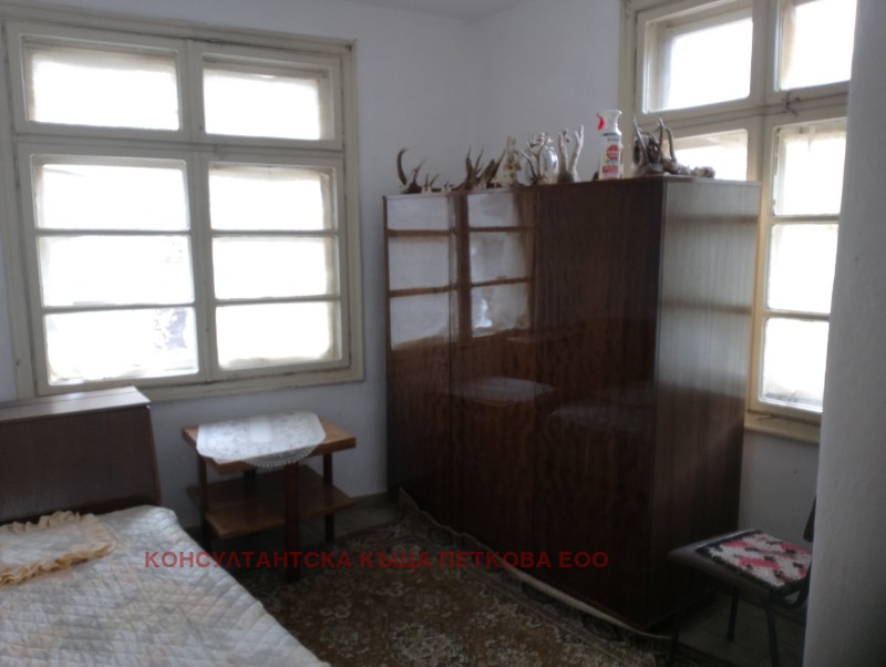 Продава КЪЩА, с. Шипково, област Ловеч, снимка 12 - Къщи - 52393448