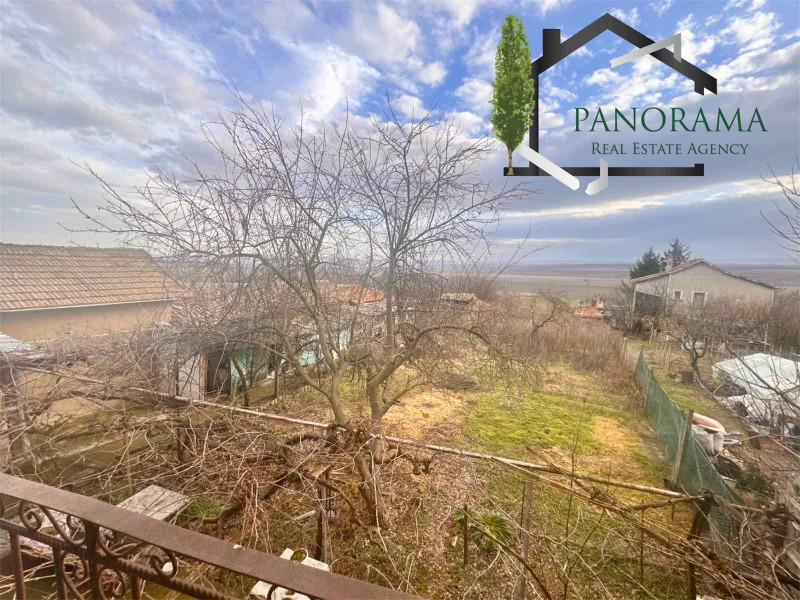 Продава КЪЩА, с. Мараш, област Шумен, снимка 12 - Къщи - 53245624