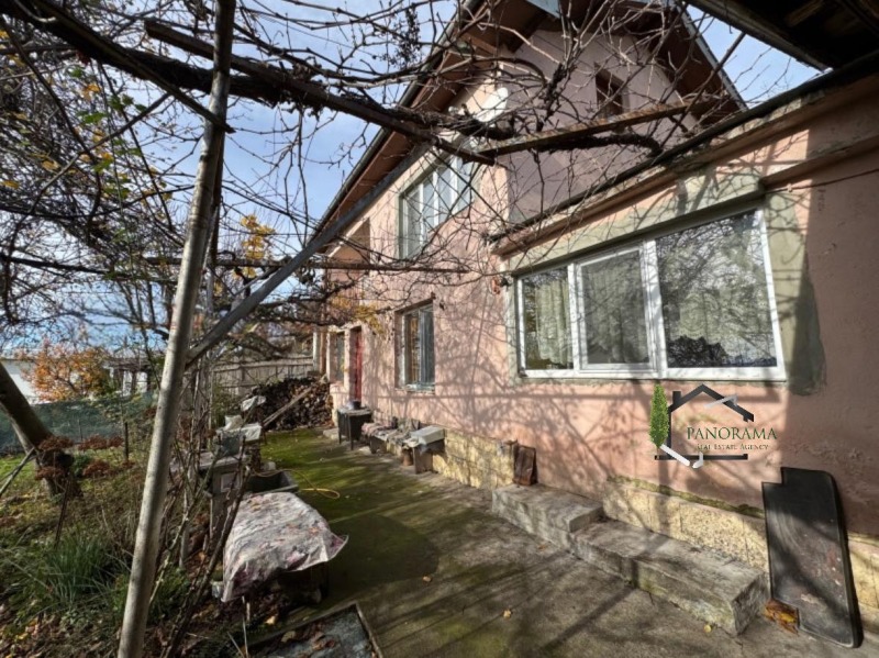 Продава КЪЩА, с. Мараш, област Шумен, снимка 2 - Къщи - 53245624