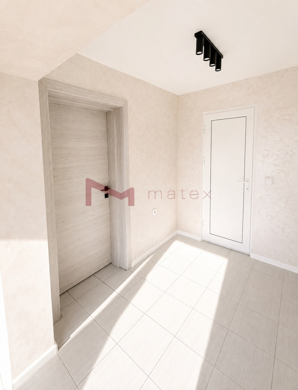 Продава КЪЩА, гр. Варна, Виница, снимка 8 - Къщи - 55690513