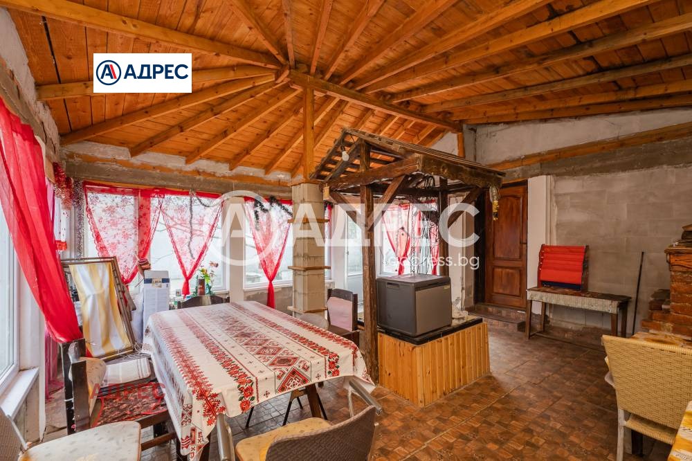 Продава КЪЩА, с. Изгрев, област Варна, снимка 12 - Къщи - 56366781