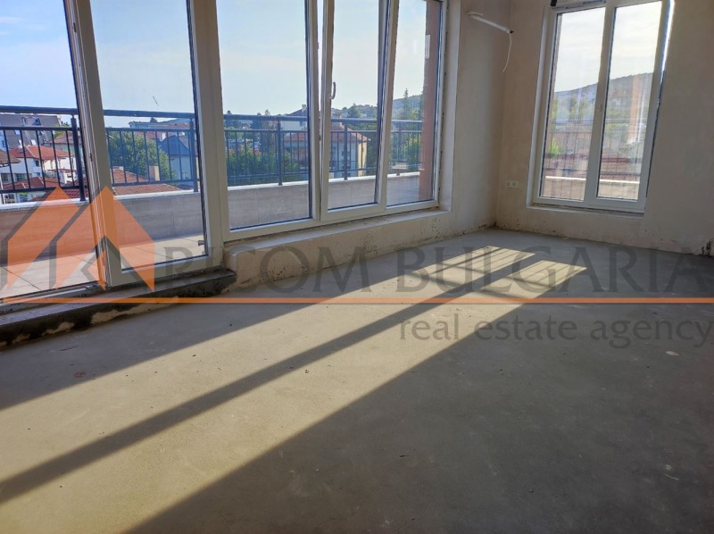 Satılık  1 yatak odası Varna , Vinica , 75 metrekare | 77823934 - görüntü [2]