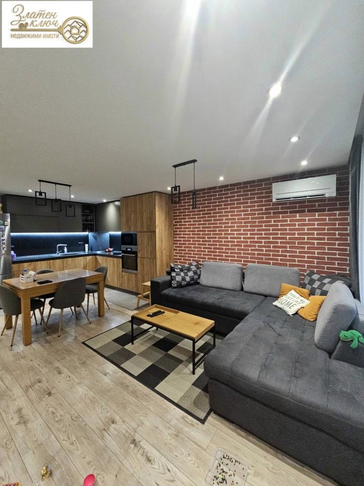 Продава 3-СТАЕН, гр. Пловдив, Христо Смирненски, снимка 2 - Апартаменти - 54066375