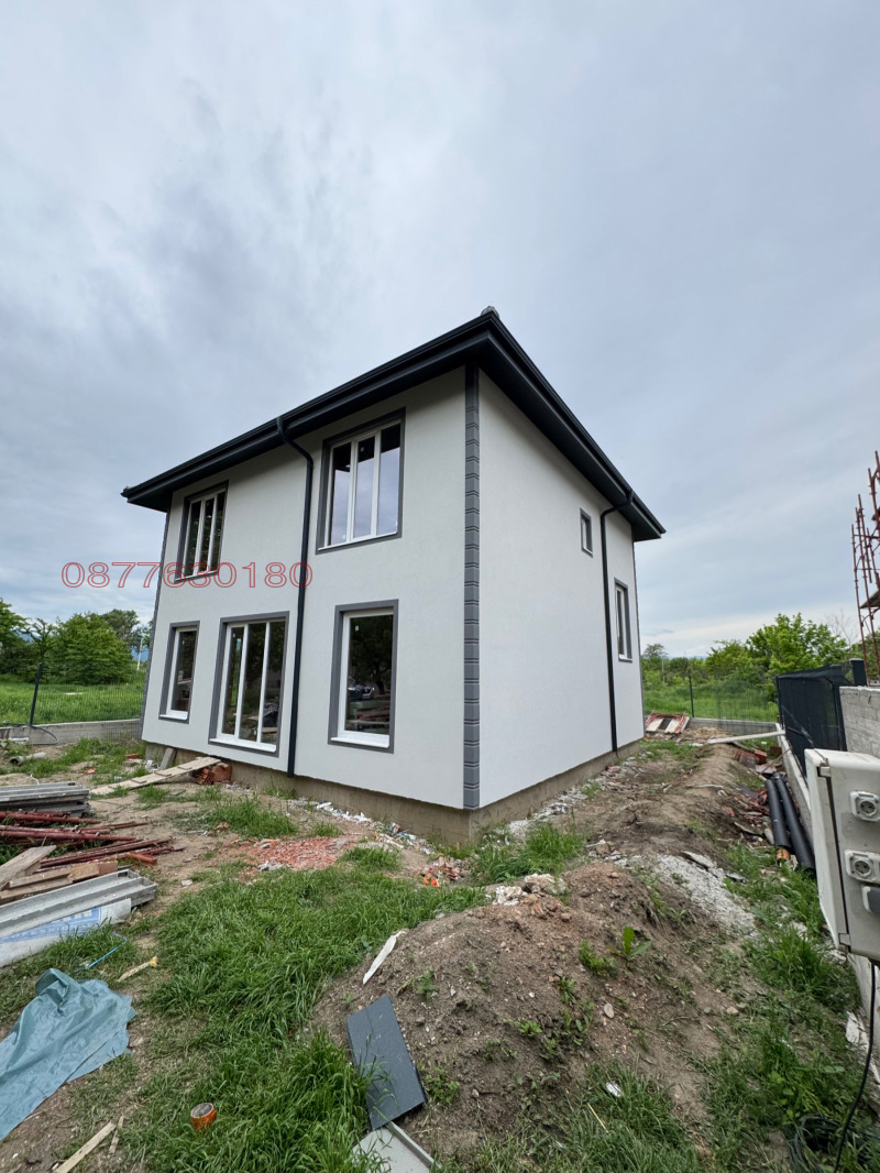 Till salu  Hus region Plovdiv , Stamboliiski , 162 kvm | 32121904