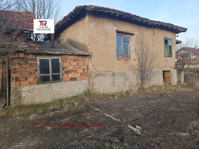 Продава КЪЩА, с. Друган, област Перник