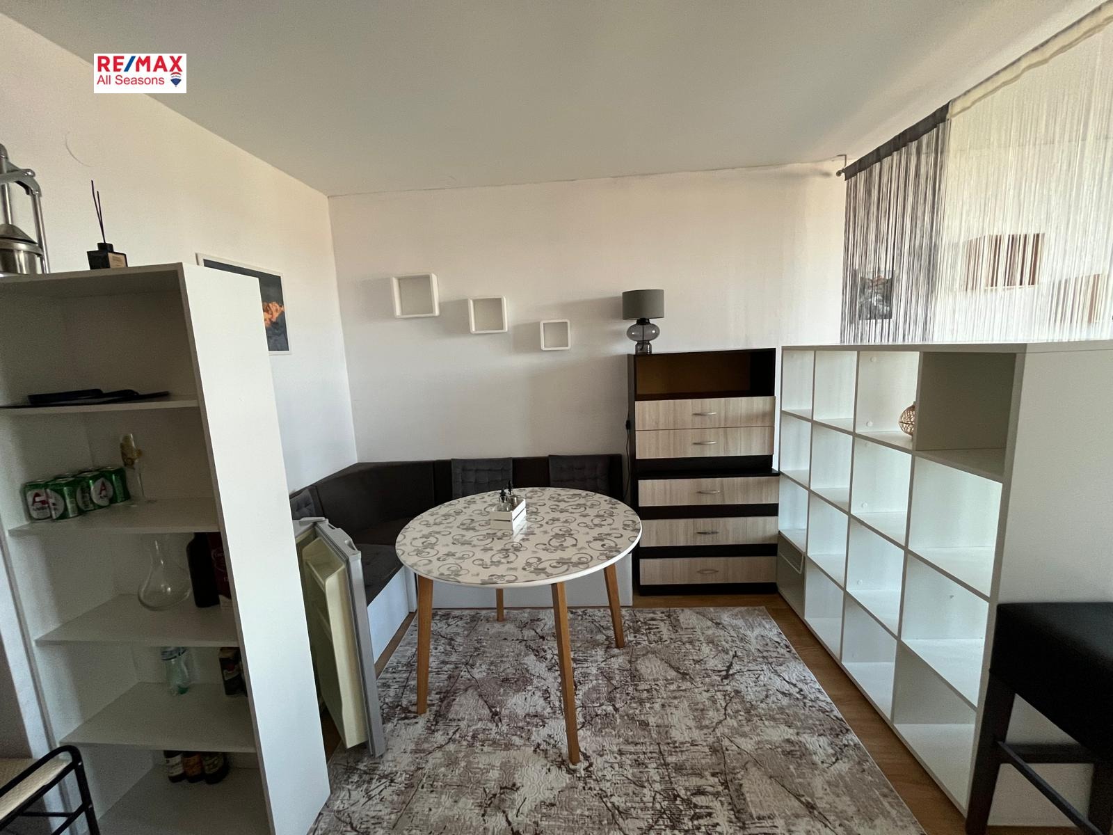 Продава 1-СТАЕН, гр. Разлог, област Благоевград, снимка 2 - Апартаменти - 53648155