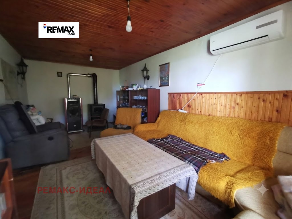 Продава КЪЩА, с. Доброглед, област Варна, снимка 2 - Къщи - 54735033