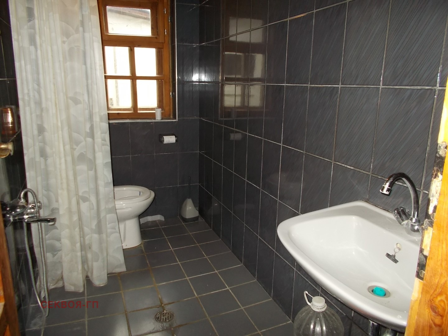 Продава КЪЩА, гр. Балчик, област Добрич, снимка 8 - Къщи - 56636410