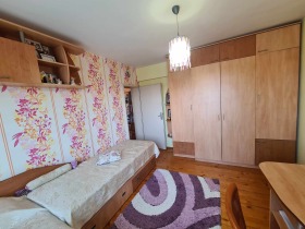 ������� 3-����� | Imot.bg � ����� ������ 8