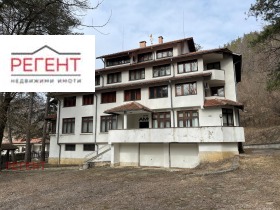 Hotelli Etara, Gabrovo 1