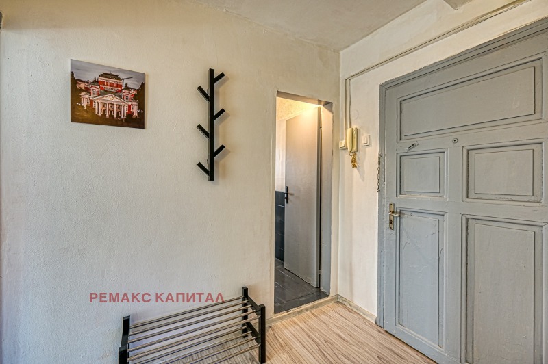 Продава 3-СТАЕН, гр. София, Център, снимка 3 - Апартаменти - 53244866