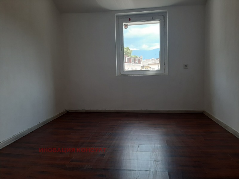 Na prodej  3+ ložnice Sofia , Centar , 100 m2 | 80450563 - obraz [5]