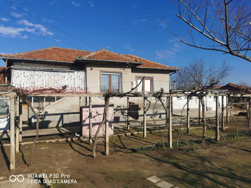 In vendita  Casa regione Plovdiv , Goliam chardak , 100 mq | 42775216