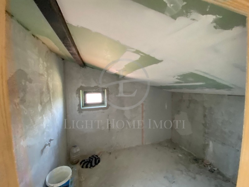 Till salu  Hus region Plovdiv , Kostievo , 450 kvm | 52153715 - bild [8]