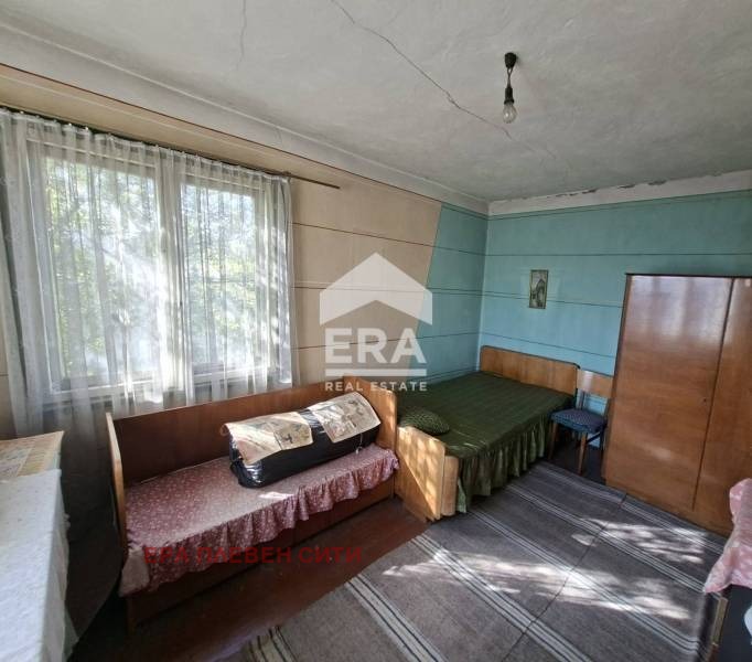 Продава КЪЩА, с. Опанец, област Плевен, снимка 6 - Къщи - 52273426