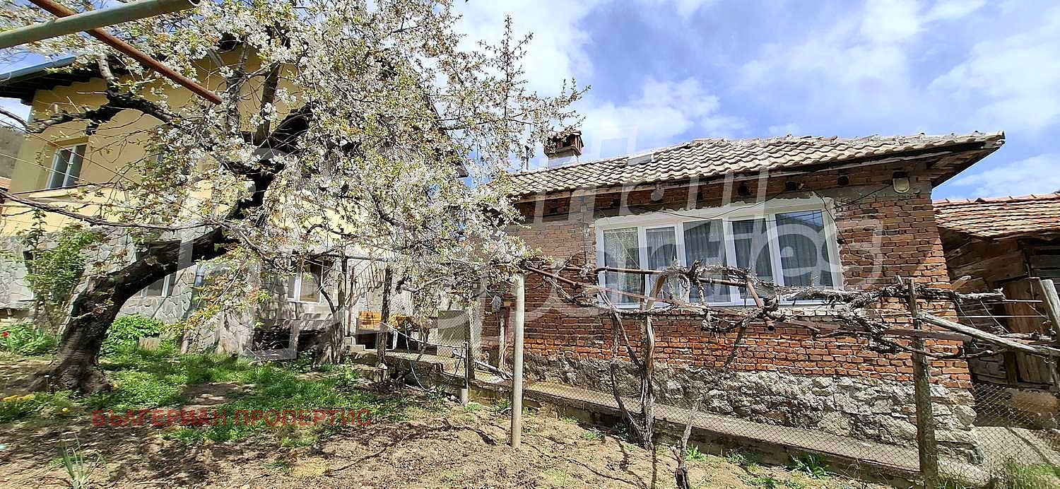 Продава КЪЩА, с. Места, област Благоевград, снимка 8 - Къщи - 50003364